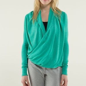Lululemon iconic sweater wrap